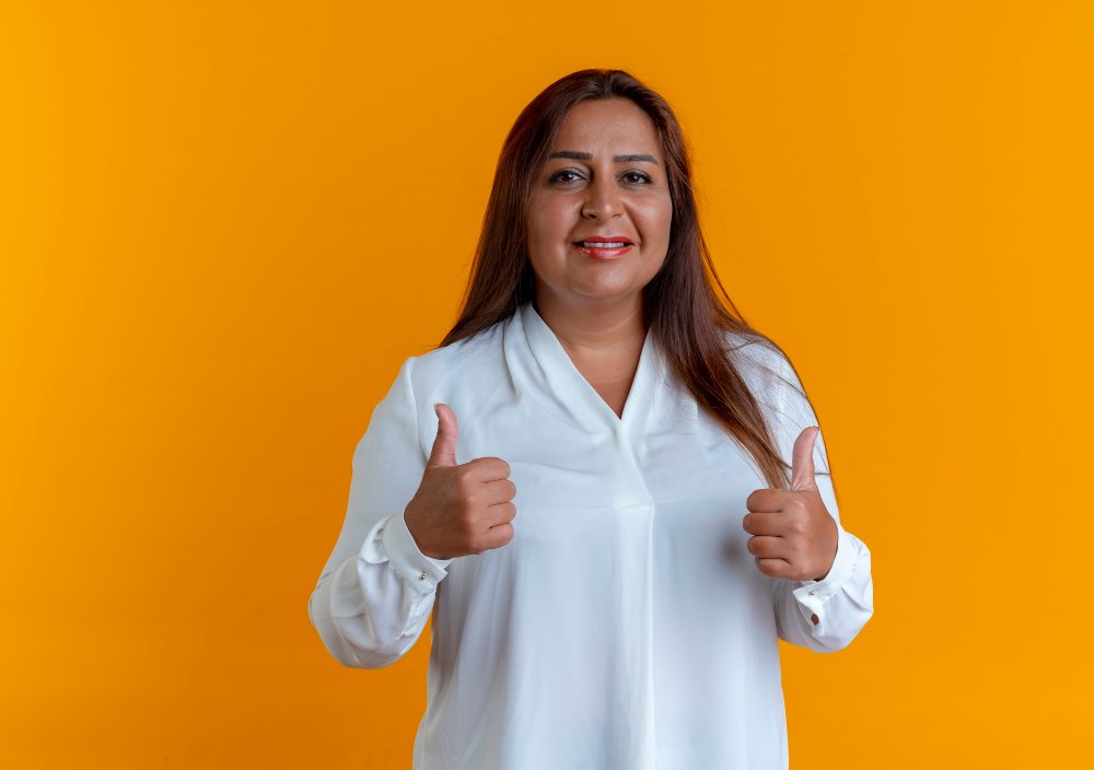 pleased-casual-caucasian-middle-aged-woman-her-thumbs-up.jpg pleased-casual-caucasian-middle-aged-woman-her-thumbs-up.jpg